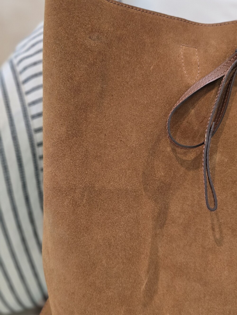 🌟Maison Margiela Caramel Brown Suede Tote/Bucket Bag - Picture 4 of 15